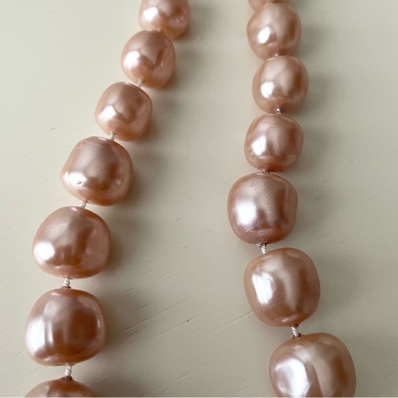 Gorgeous vintage champagne blush faux chunky pearl choker necklace midcentury - Picture 4 of 10